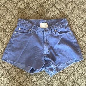 Women’s shorts purple size 25 corduroy BDG